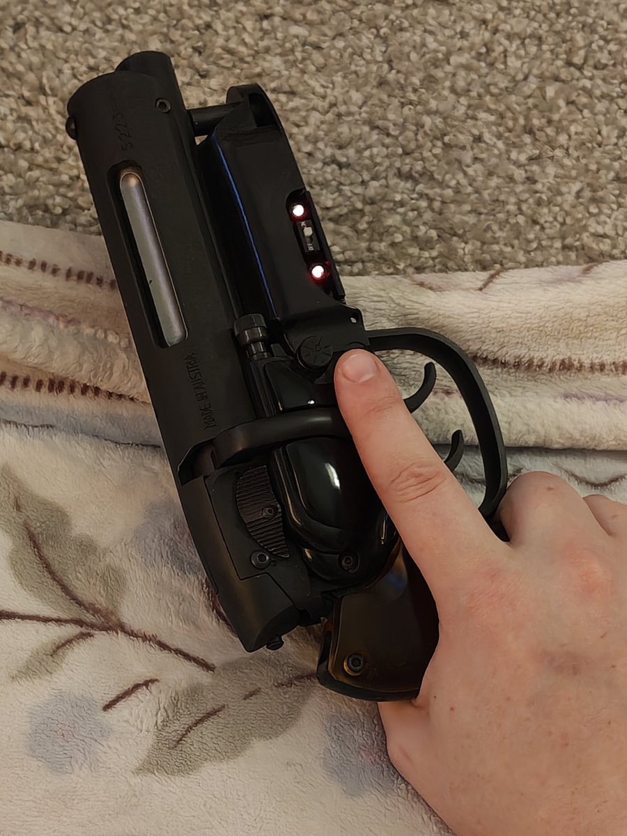 lithiatedyke's tweet photo. I watched this gun kill an innocent woman and saw the blood run down the inside of her clear PVC raincoat at way too young of an age so I'm very normal about it as a fully grown woman https://t.co/sPFqV73JAw