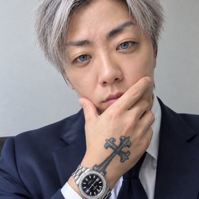 DevilMayCry_13's tweet photo. #新しいプロフィール画像 https://t.co/y62C7Bk2rv