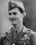 TheReasonable_1's tweet photo. They mocked him for refusing to carry a gun.

At Okinawa, Desmond Doss stayed under enemy fire, lowering wounded soldiers down a cliff by rope. He is credited with saving 75 men.

He received the Medal of Honor.

Imagine seeing him come back for you. 📷 U.S. Army https://t.co/lM62OUqBTh