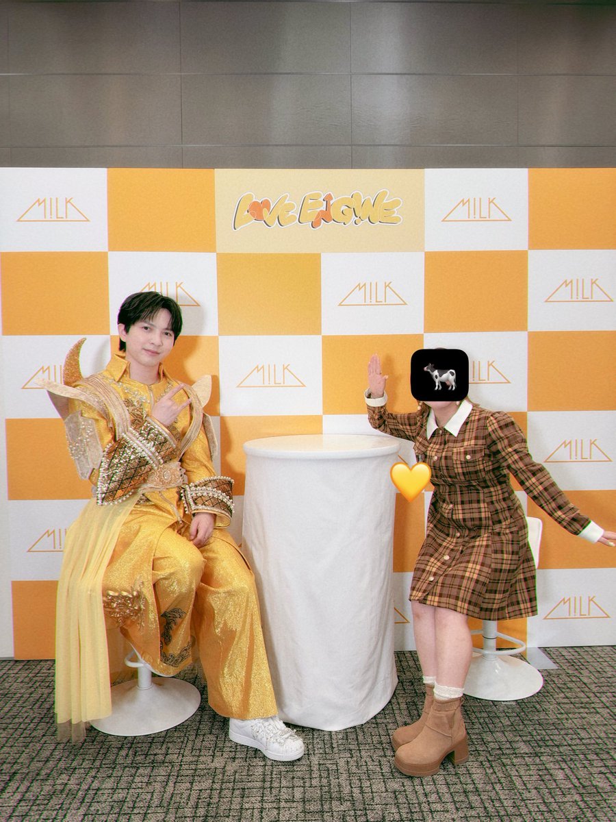Hina6_17's tweet photo. 2026.10.11 M!LK LOVE ENG!NE特典会🍼
1部でハート歪んで上手く作れず、2部は仁人くんいい匂いすぎてテンパっちゃって頭ぽんぽんポーズは納得いってないけど、2日間幸せでした💛ありがとう😳💛
ツーショ宝物だよ〜💫 https://t.co/Ts8pbsQphr