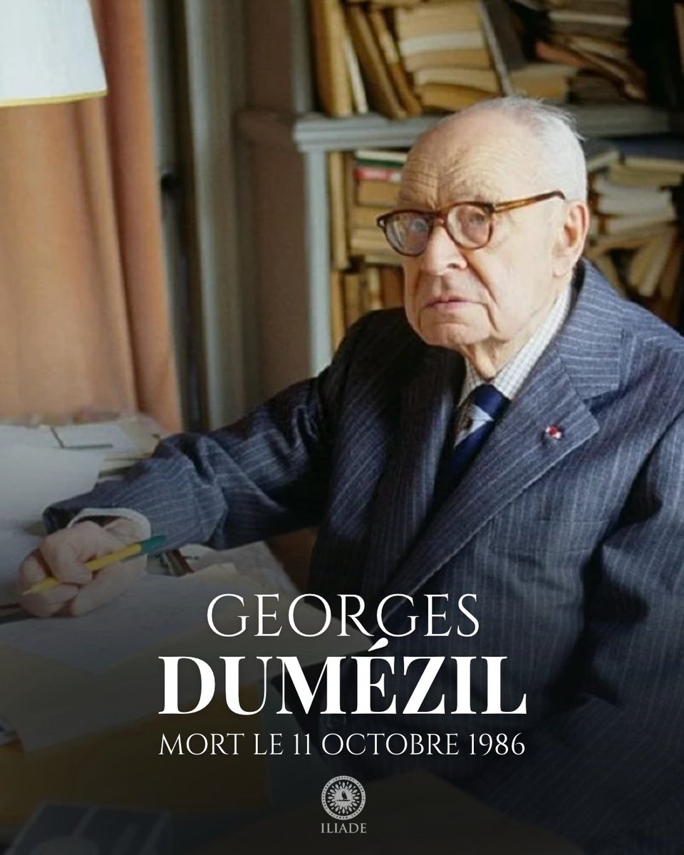 InstitutILIADE's tweet photo. 🕯 Le 11 octobre 1986 disparaissait Georges Dumézil.

Philologue, historien des religions et savant polyglotte, il consacra l’essentiel de ses recherches à l’étude des peuples et des mythologies indo-européennes. Son œuvre reste notamment associée à la théorie de la trifonctionnalité : l’idée que les anciennes sociétés indo-européennes organisaient leur représentation du monde autour de trois grandes fonctions : la souveraineté sacrée et juridique, la force guerrière, et la production ainsi que la fécondité.
Au-delà des débats suscités par certaines de ses hypothèses, les travaux de Dumézil ont profondément renouvelé l'étude comparée des mythes et des religions. Ils ont surtout permis de mieux comprendre le fonds culturel et symbolique commun aux peuples indo-européens, dont l'Europe demeure l'une des principales héritières.
Quarante ans après sa disparition, son œuvre continue d'offrir des clés essentielles pour remonter aux sources les plus anciennes de notre imaginaire européen. 

Pour aller plus loin : 
• Qui suis-je ? Georges Dumézil !, recension du livre d’Aristide Leucate : https://t.co/nKinS6o3QJ
• Georges Dumézil, une épopée intellectuelle, conférence donnée lors des jeudis de l’Iliade, le 9 décembre 2021 : https://t.co/9nTAAuNThD
• Citations de Georges Dumézil sur le portail Citatio : https://t.co/YnkMI5PmEo
