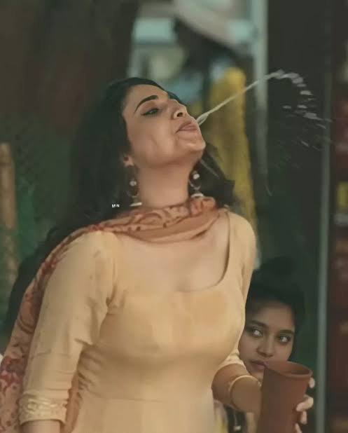 priyankaasai's tweet photo. How many of you imagined getting PAMMY's divine 🤤💖 holy water spit directly from her pink thick juicy lips 🫦🥵💦💦 on face, mouth, body and cøck?

Cast your votes in reply 😋🌺

#PriyankaMohan #Femdom #PAM #Pinky #PriyankaMohanhot https://t.co/baGKhk0yni