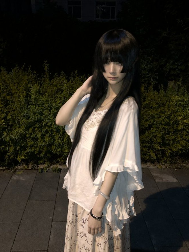 wadzukiri1981's tweet photo. 夜中に一人で歩いてると男が逃げてく19歳🚺です https://t.co/LPeDWIH1x7