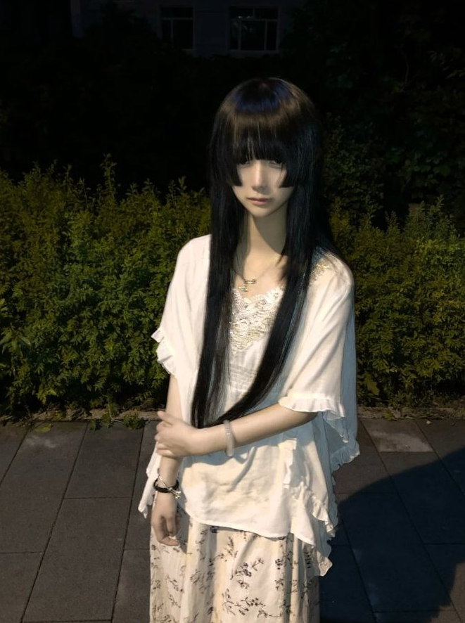 wadzukiri1981's tweet photo. 夜中に一人で歩いてると男が逃げてく19歳🚺です https://t.co/LPeDWIH1x7