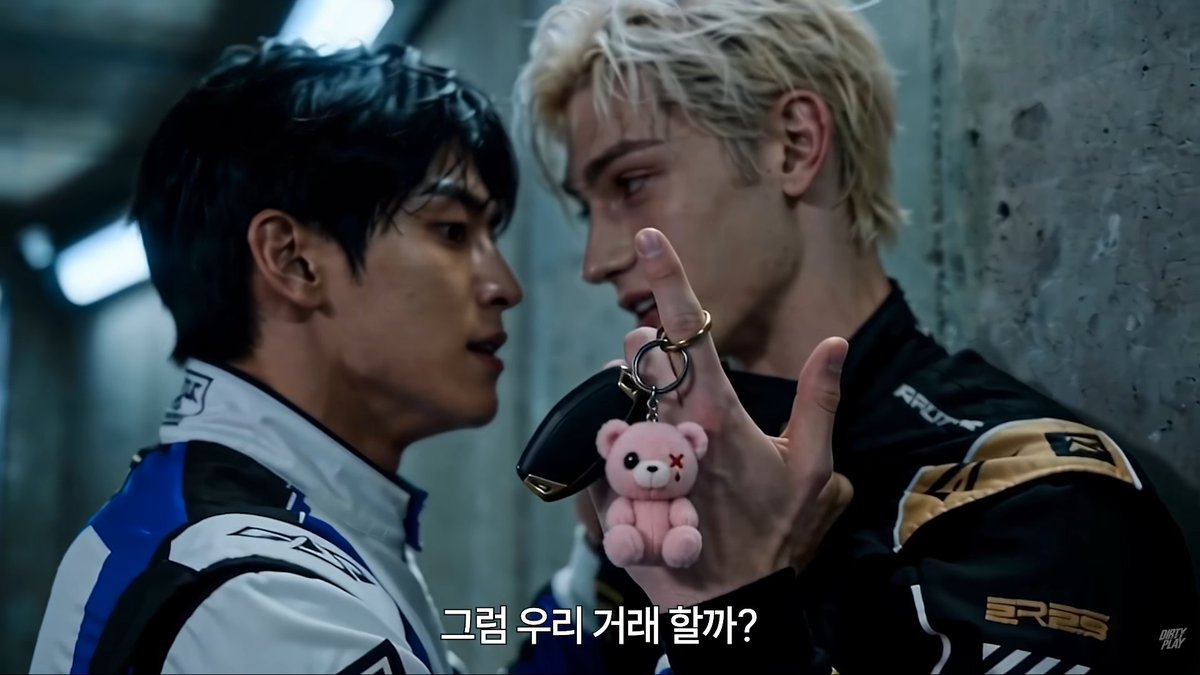 badkami1's tweet photo. 대놓고 귀여운거 좋아하는 남자와 그한테 귀엽다는 말 들은 남자
그런데 빡친 표정이 훨씬 귀엽다는건(한글자막으로만 그렇게 써넣은 건가 싶어서 영자막도 확인했는데 확실히CUTER이라고 되있네.. 나 영어 짧아서 검색까지 했다!) 평소에도 귀엽다고 생각했다는 거(⊙_⊙!!)
#AIBL #BRAKEONE #브레이크원