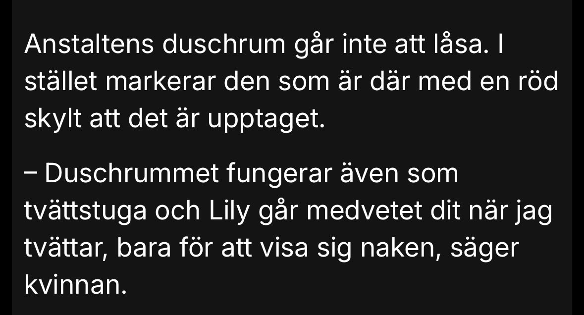 EmelieEkstedt's tweet photo. ”Lily är lång, bred och skäggig och går runt i för kort nattsärk och visar snoppen, som dinglar fritt, berättar en fånge.”

Paulus Abdelshahed mördade sina två barn, bytte juridiskt kön och förflyttades till en kvinnoanstalt. Nu trakasserar HAN kvinnliga fångar sexuellt. När de larmar om rädsla för att duscha, att han blottar sig i deras närhet och klappar till dem på rumpan så kallas dem HBTQ-fientliga. 

Kan vi börja tala om hur samhället kuppats av ren mentalsjukdom? 

Det här är ett hot mot kvinnor och även barn som förväntas acceptera män med snopp i badrum och omklädningsrum. 

Till alla som ständigt frågar ”men hur påverkar det här dig?”, när man kritiserar transfenomenet. Det här, det här påverkar mig och många andra kvinnor.

https://t.co/auEBpdUSgu