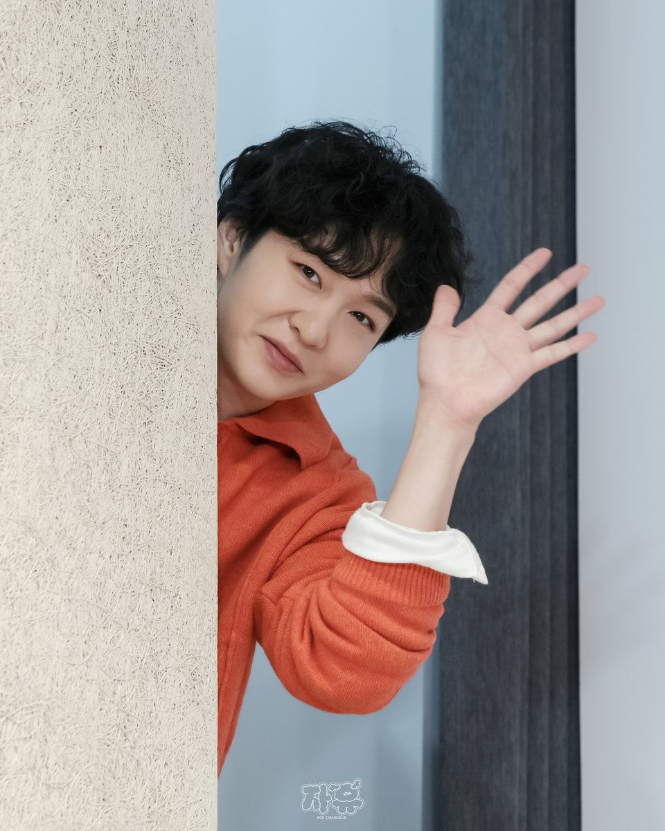 freedom_of_cs's tweet photo. 261010 애플뮤직 대면팬싸 #이창섭
#LEECHANGSUB @LeeCS_BTOB 

빼꼼 안녕~*
어제 뭐지 너무 귀여우시다;;; https://t.co/YJ9nWPzkki