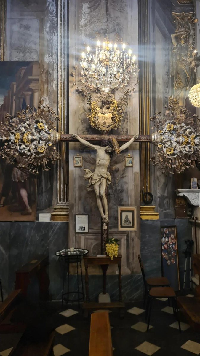 rabasco32's tweet photo. IL CRISTO BIANCO DI MARAGLIANO https://t.co/qKGmEFXuja