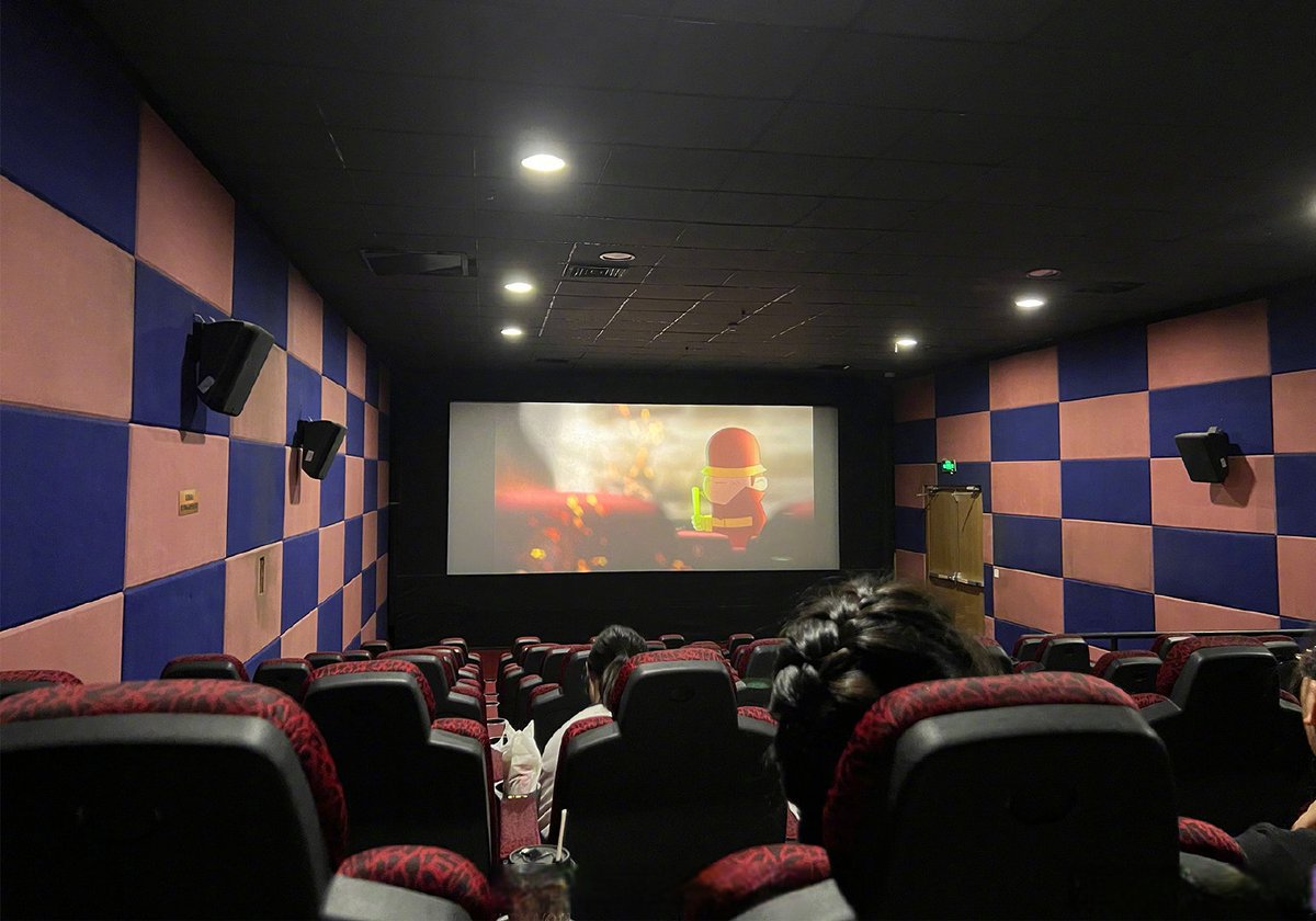 FinleyRivedt's tweet photo. 最近、怖い映画で気分が高まると、なんだか時間が劫速に淌れるような気がするんだ。あの谖しい感じ、忘れられない。 https://t.co/aYMM4a9DZF