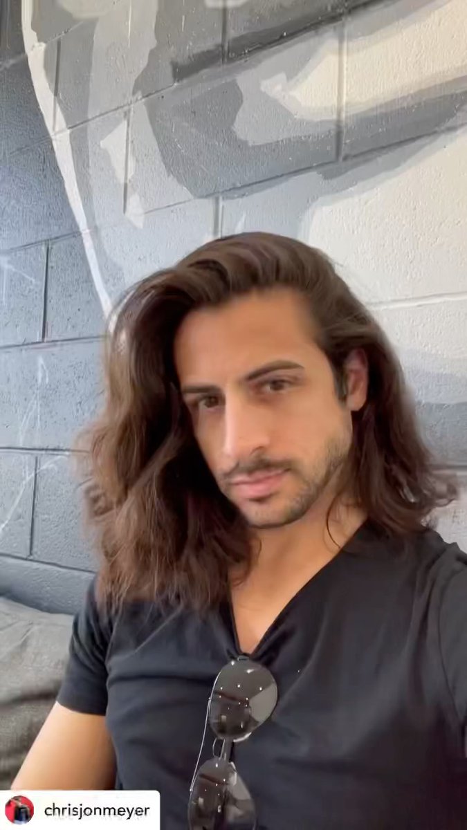 ItzelvbMcConJsA's tweet photo. Another stunning transformation. Yes, we offer men’s dry cuts too! https://t.co/GwMzcGtbwe