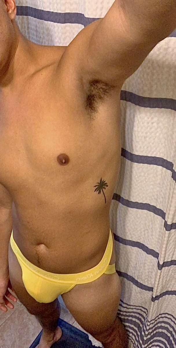 jay_perez16's tweet photo. @hotgayhusbands 🥵🥵🥵 https://t.co/6widB6y3nC