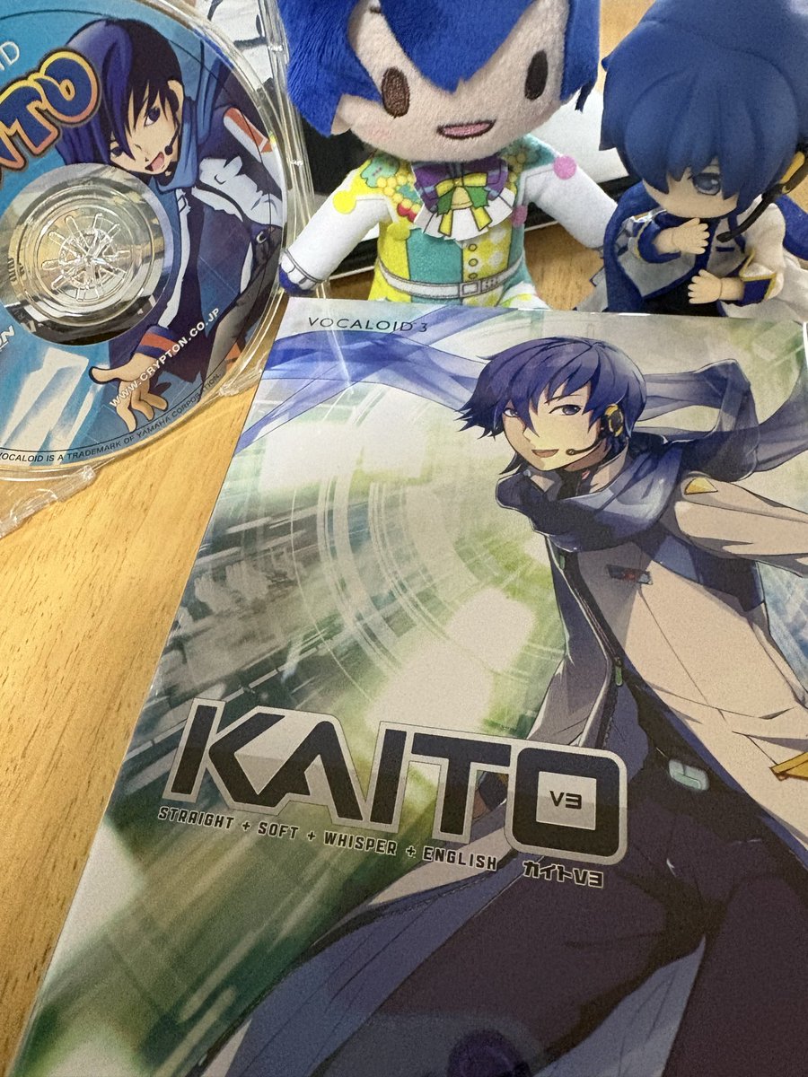 kazukilauren's tweet photo. KAITO V3来た！！！！
来てくれたよ兄さん！！！！
御本人到着！無事にお迎えできて良かった！よろしく頼むね！
#KAITO https://t.co/XHfgUGNNIi