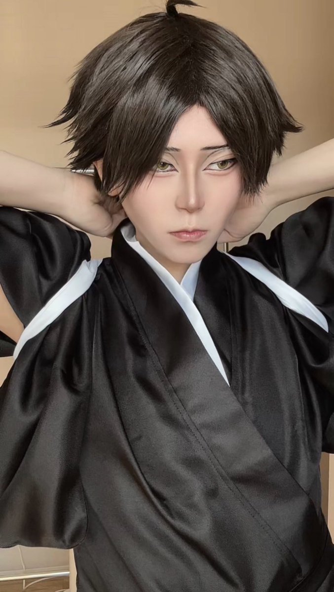 fuu_cos's tweet photo. 急激に袴着たくなる時期ってあるよね♡
※ハチマキ忘れた https://t.co/bTj2XLbwHY