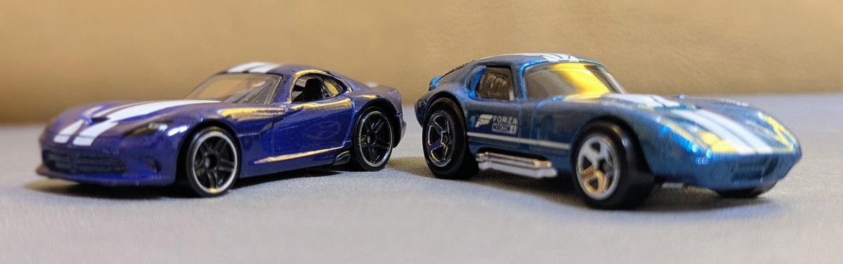 D_m_c777's tweet photo. レーシングストライプの入ったマスタングに遭遇
カッコよかったなぁ
一度自分の車でもやってみたいような…🙄 https://t.co/x6aqjjVTZH