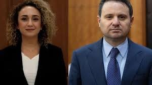 cemcrn01's tweet photo. Fon Soruşturmasının Selameti 

SPK eski Başkanı hakkında soruşturma izni istemek yetmez.

Gazetecileri tutuklatarak soruşturma da yapılmaz.

İstifa Etmesi Gerekenler 

Adalet Bakanı Akın Gürlek

SPK Başkanı ve kurul üyeleri

SPK Kurulu Üyesi Elif Gülşah Gürlek
Akın Gürlek’in Eşi https://t.co/RHJyq1BRIz