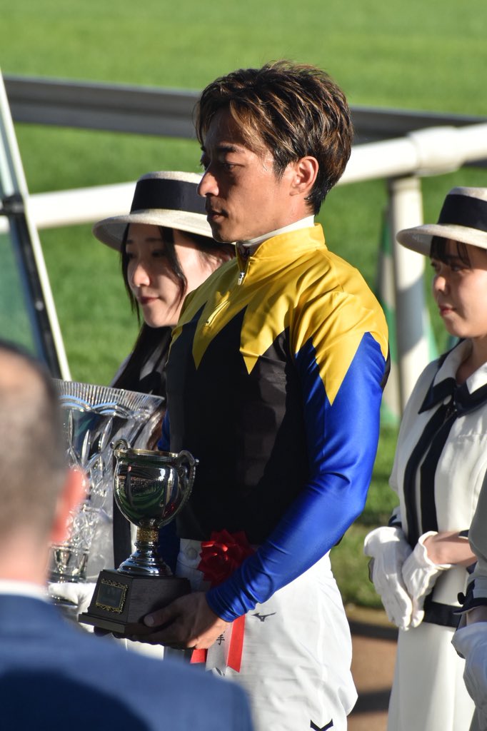 Laview0_0's tweet photo. 第2回アイルランドトロフィー(GⅡ)③
『やっぱり強かった！GⅠオークス馬』

#アイルランドトロフィー
#カムニャック
#川田将雅 https://t.co/oxExNW0PPf