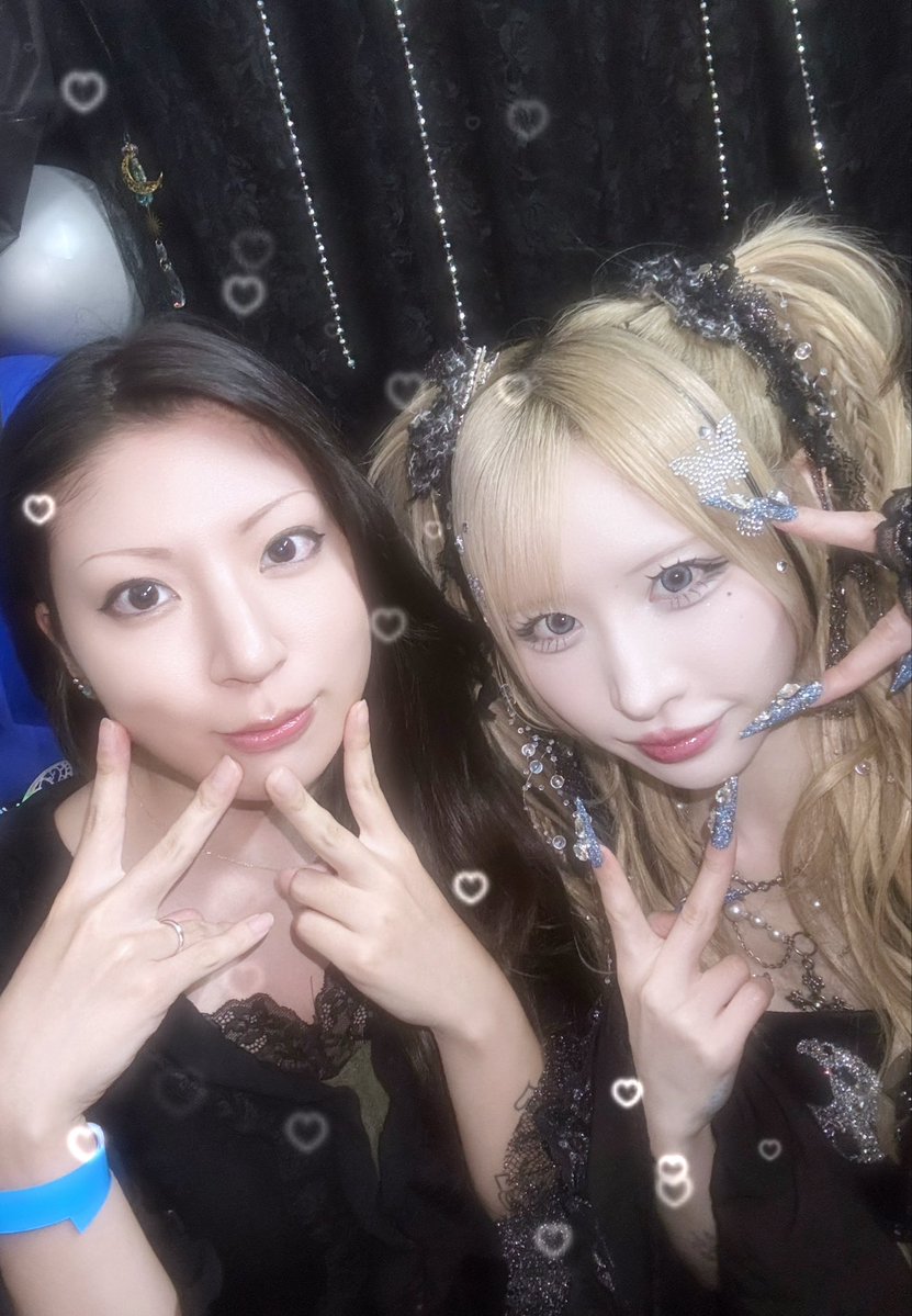 nagi_rlr's tweet photo. 最高の生誕祭を見せてくれてありがとう💙
大好き💙
#ちゃんみう界隈 https://t.co/FP7s4s28YD