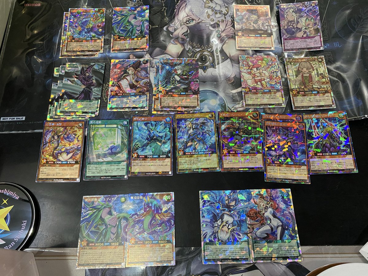 te108394's tweet photo. フルオーバーラッシュなんて自引きしたことないプレイヤーだったんだけど、今回引いてしまいました😱
（参考）ガールの箱は通常オバラが左、右で、他の箱は左、左とか右、右で偏ってました💢） https://t.co/g33ldlceJr