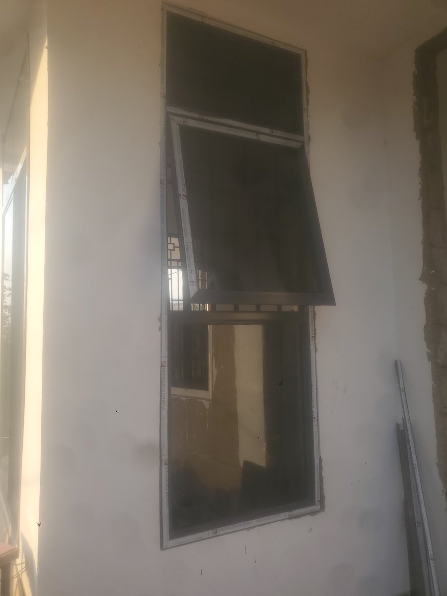 Badman001_'s tweet photo. Achana na camera 📸 Zingatia kazi🔥

Fundi👷

Aluminium &amp; UPVC ✅️

Milango,Madirisha, Kateni na makabati💥

Mbeya (Site Popote)

0767695517 ☎️ 

@Badman001_ 

#Repost🙏📌 https://t.co/O6iyQHL8jQ