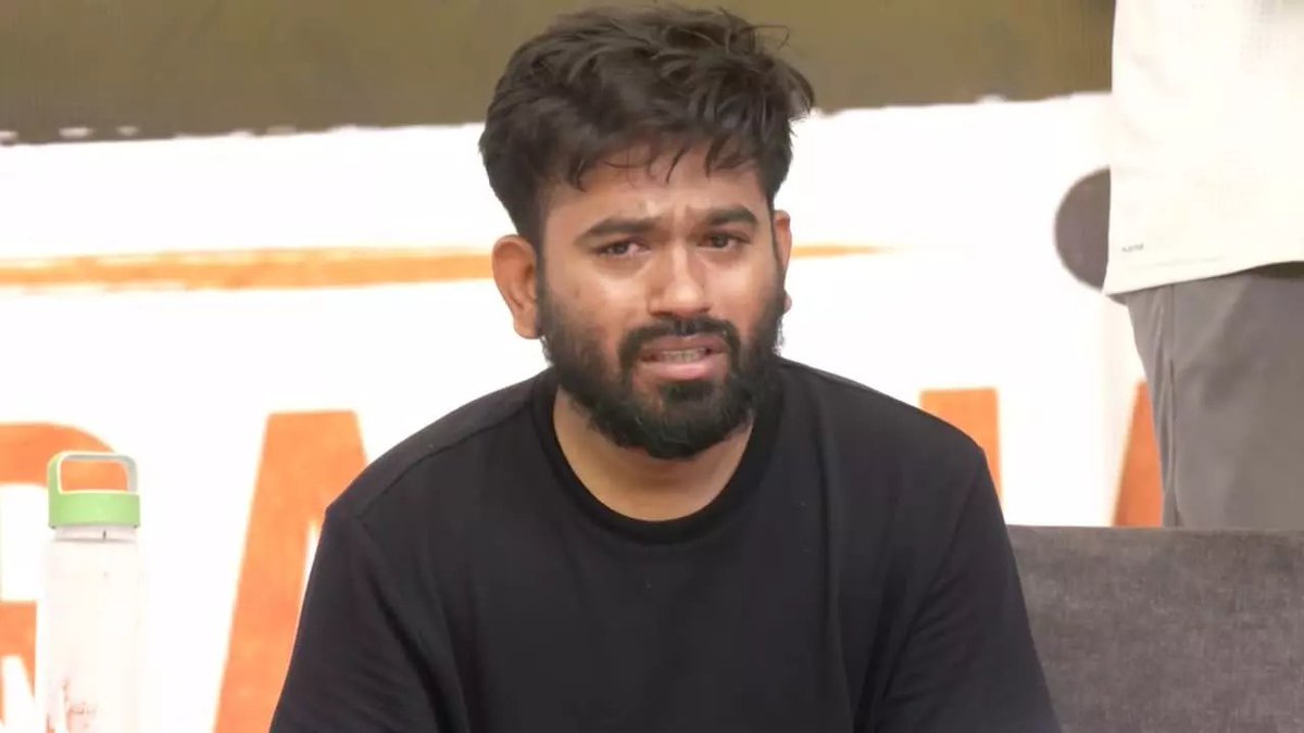 AMIT_GUJJU's tweet photo. Abhijeet Dipke will hold a press conference today at 2 PM. He comes from the Kejriwal school of politics, so here’s what to expect:

-Will claim that even the police officers who detained him said he was doing the right thing and that vote chori was happening.

-Will claim that the police officers also oppose SIR and want Gyanesh Kumar to resign.

-Will claim Delhi Police detained them inside an aircraft as if they were terrorists.

-Will compare India to North Korea and China.

-Will claim the police forced them to sign undertakings.

-Will declare that they will continue protesting and are not afraid of NSA or UAPA.

-Will claim he was not allowed to visit his village for his grandmother’s funeral.

And finally, he will break down in tears. 😭