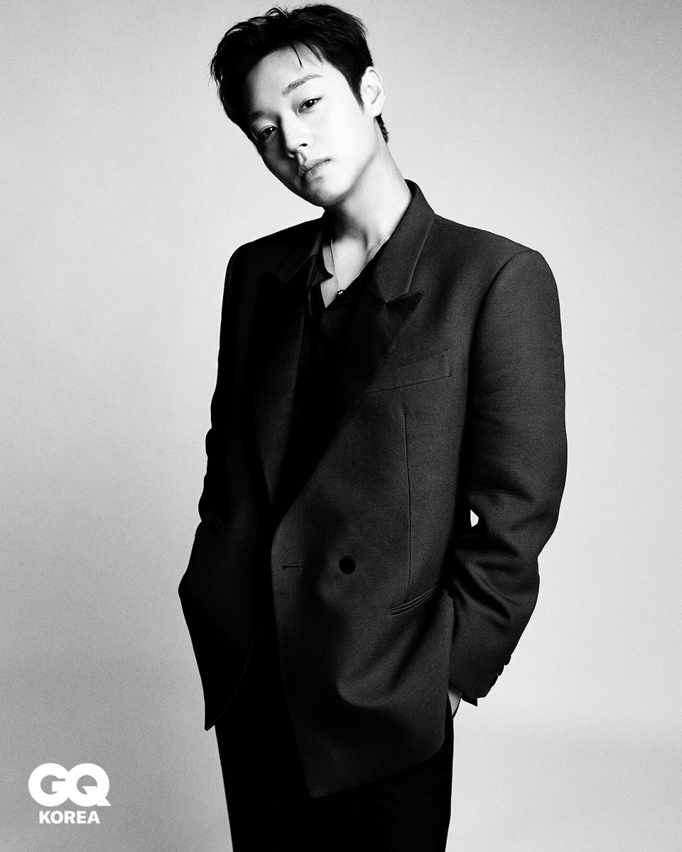 name_06n's tweet photo. gq_korea 인스타그램 #박지훈
https://t.co/iuh2dBWZgM

𝟮𝟬𝟮𝟲 𝘽𝙐𝙄𝙇 𝙁𝙄𝙇𝙈 𝘼𝙒𝘼𝙍𝘿𝙎 𝙒𝙄𝙏𝙃 𝙒𝙄𝙉𝙉𝙀𝙍𝙎
🏆남자 올해의 스타상
<왕과 사는 남자> 박지훈 https://t.co/KHhpDKRxiJ