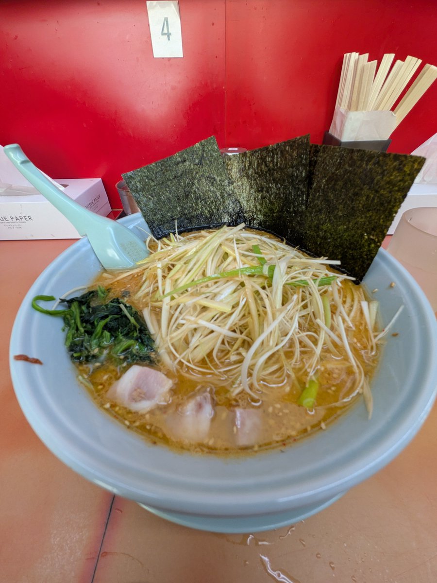 ashun1128's tweet photo. お昼は時間オーバーで
食いそびれ
結局
山岡家でした。 https://t.co/BQMoff9FXq