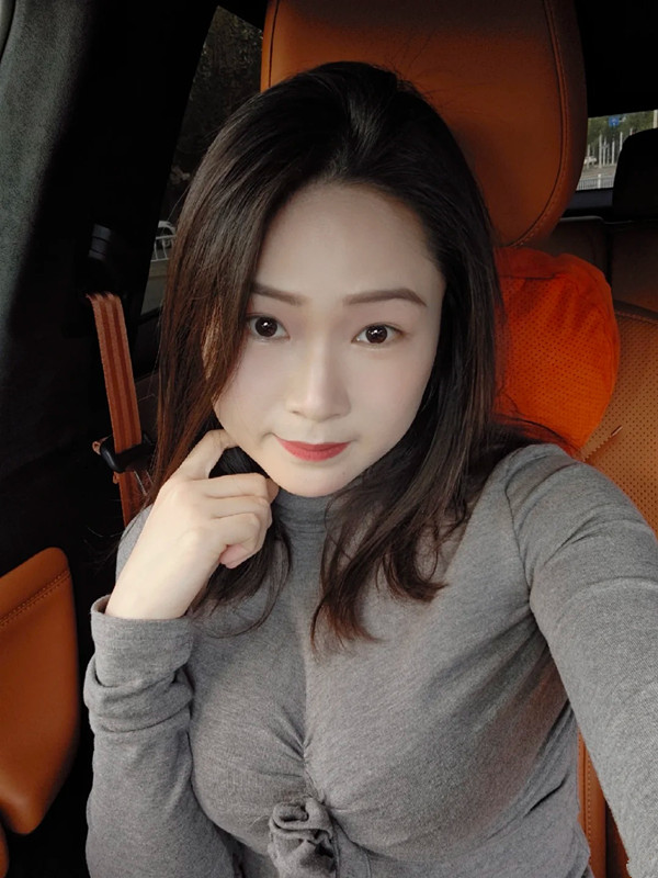 yujia978's tweet photo. 車震的感覺還不錯 https://t.co/scx1FZIaKl