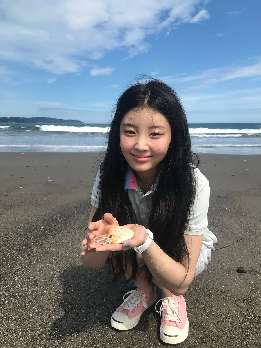 oovvwka's tweet photo. 내가 너무너무 좋아하는 원희 사진 https://t.co/4GyxGGNDYn