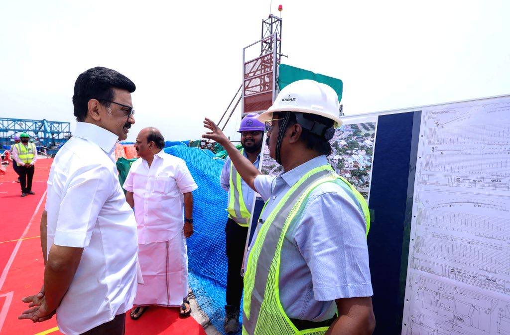 UpdatesChennai's tweet photo. Special Mention to former CMs @EPSTamilNadu and @mkstalin for continuing to pursue the Chennai Metro Ph-2 amid covid and funding delays. Executed at a very good pace...🙌🙏 https://t.co/KUauQSPjHy