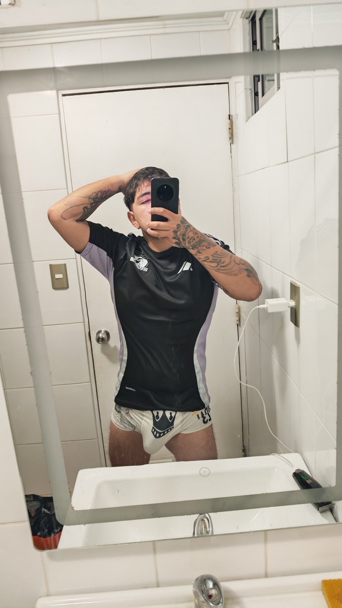 Xin0o_'s tweet photo. Hola🤟🏽, no hay sueñoo https://t.co/nAcR3fGFpI