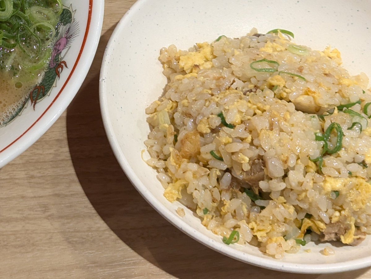 n_kunimichi's tweet photo. 広島の中華そば大好き人間だから一ノ口十ノ口さんで中華そばを食べた。おでん食べときゃよかったな。 https://t.co/wtKKgbiXun