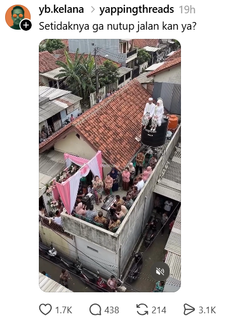 MasUmbiBaik's tweet photo. iyaa sii ga nutup jalan, tapiiiii https://t.co/GQwr6N8QX0