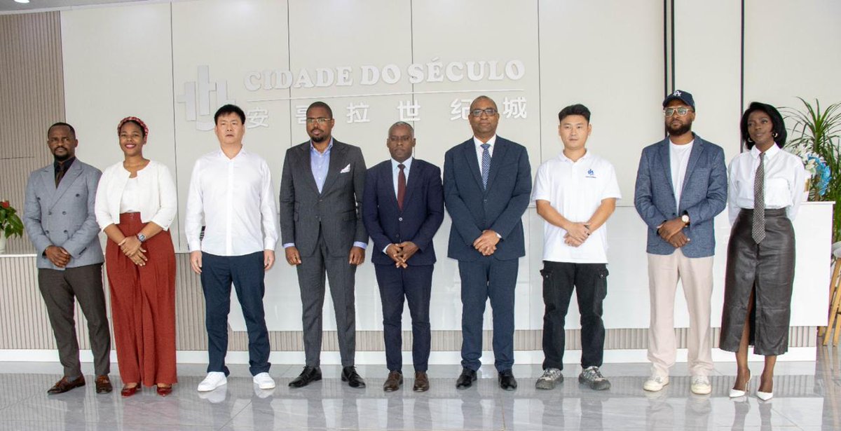 embacuba_angola's tweet photo. Cuba y Angola exploran nuevas oportunidades de intercambio entre sus Zonas Económicas
🇨🇺🤝🇦🇴
🔗https://t.co/0yARFPc7Je https://t.co/JQVAMZLTjY