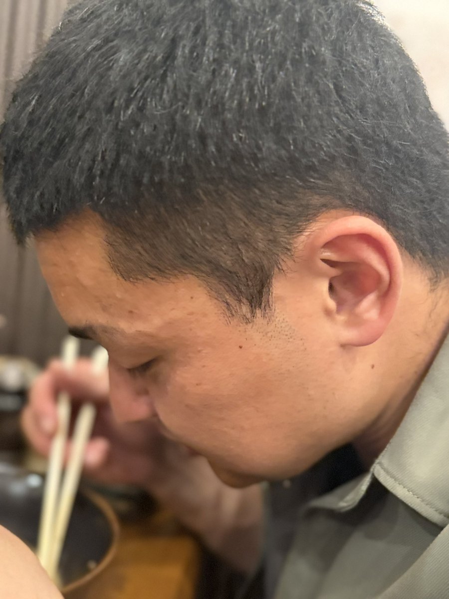 Sachiko_GMC's tweet photo. きんたまみてぇな顔の後輩いるわ https://t.co/qjAtk7qOSE