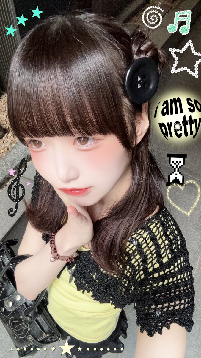 mayuri_prsm's tweet photo. 色んな系統着てワクワクしたい🐝⋆✮⋆｡𖦹˚.★ https://t.co/RKyC2eAzfD