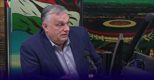 irishman787878's tweet photo. A Vidéki Prókátor kirakott egy posztot:  

"Vidéki prókátor  
Egyébként tényleg érdemes így utólag végighallgatni ezt a papírlapok által megtámogatott "interjút". Mert nemcsak azt mondja el benne egy nappal az "aranykonvoj" elfogása után a bűnbe vitt embereit a bajban magukra hagyó utcai harcos, hogy "A Magyarországon áthaladó, Ukrajna számára fontos dolgokat meg fogjuk állítani egészen addig, amíg nem kapjuk meg az ukránok jóváhagyását az olajszállításokhoz", hanem mintegy belengeti egy Magyarországra vezető gázvezeték ellen valamelyik szomszédos országban végrehajtandó támadás lehetőségét is. Aztán, mit tesz Isten, úgy kábé egy hónap múlva találtak is egy hátizsákot a Török Áramlat gázvezeték mellett Szerbiában. Ebben a kérdésben tehát valahogy igazi vátesznek bizonyult. Kár, hogy például a magyar GDP-változásait nem sikerült ilyen pontosan megjósolnia."  

Úgyhogy alaposabban utánamentem én is a dolognak, és arra a következtetésre jutottam, hogy ha az ügyészség nem látja Orbán felelősségét, akkor az ügyészség, úgy, ahogy van, még mindig komplicit, és le kell váltani a vezetését a picsába…Ugyanis elég jól dokumentált a felelőssége...  

Menjünk végig rajta!   

Orbán Viktor 2026. október 9-én, az aranykonvoj-ügyben kiadott közleményében szó szerint ezt írta:  "A hatóságok példamutatóan és sikeresen dolgoztak. Saját jogkörükben eljárva, kormányzati utasítás nélkül is kiválóan tették a dolgukat. Ha szükséges lett volna, akkor a megfelelő utasításokat kiadtam volna." https://t.co/6Bi886I70K 

Orbán már március 5-én, az elfogás napján arról beszélt, hogy "erővel fogunk győzni", és politikai, pénzügyi eszközökkel fogják megtörni az ukrán "olajblokádot".  Másnap, a Kossuth rádióban pedig már egészen konkrétan közölte, hogy "A Magyarországon áthaladó, Ukrajna számára fontos dolgokat meg fogjuk állítani", amíg nem indul újra az olajszállítás. https://t.co/c4G6JLunJ6 

Aztán jött Lázár János március 9-én, és a maga keresetlen stílusában gyakorlatilag elmagyarázta a megtorlás indítékát.  "A kőolajvezeték elzárásától nem volt független a lépésünk."  Nem a NAV lépése, nem valamiféle független hatóság intézkedése, hanem "a lépésünk". Milyen bájos elszólás. 33:59-től: https://t.co/NA4E3qa974 

De van itt más is. Orbán március 5-én, az akció napján személyesen járt a TEK központjában, ahol Hajdu Jánossal, a rajtaütés későbbi operatív vezetőjével is találkozott. Persze a hivatalos magyarázat szerint teljesen más ügyben. Nyilván.  

Aztán meg jön a pikáns rész: Az Alkotmányvédelmi Hivatal maga erősítette meg, hogy a rajtaütés március 5-i időpontjára vonatkozó döntés a Miniszterelnöki Kabinetiroda nemzetbiztonsági államtitkársága felől érkezett. A Telex több forrása pedig egyenesen Orbánt nevezte meg a megrendelőként. https://t.co/SlwWQgMoic 

A 444 később arról írt, hogy tanúvallomások szólhatnak arról, hogy Hajdu János a rajtaütés közben telefonon egyeztetett Orbánnal. A beszélgetések tartalmát egyelőre nem ismerjük, de azért kezd egészen érdekes lenni ez a "semmi közöm hozzá" történet. https://t.co/Pu9dm0ub7V 

A hab a tortán Fürcht Pál, a Központi Nyomozó Főügyészség volt vezetőjének szeptemberi nyilatkozata. Szerinte a nyomozás akkori adatai alapján már májusban arra jutottak, hogy Orbán Viktor március 3-án személyesen adta a feladatot a titkosszolgálatnak, hogy március 5-én fogják el az ukrán pénzszállítókat. Vagyis két nappal az akció előtt. https://t.co/zT2jb2nrSu 

És hogy mennyire volt megalapozott az egész "ukrán pénzmosás" történet? A NAV augusztus 19-én bűncselekmény hiányában megszüntette a nyomozást. A lefoglalt pénz és arany igazolt, szabályos bankközi ügyletből származott. Hát, ez sem öregedett túl szépen. https://t.co/TwYxBlmoxp 

A Vidéki Prókátor valóban egy fontos, ellenőrizhető részletre mutatott rá. Orbán Viktor 2026. március 6-án, az aranykonvoj elfogásának másnapján már kifejezetten a Magyarországot délről ellátó gázvezeték elleni esetleges ukrán támadásról beszélt.  

Ez nem utólagos értelmezés. Az Euronews már március 6-án, reggel 8:29-kor megjelent tudósítása külön kiemelte Orbán figyelmeztetését:  "Arra kell figyelni, hogy az ukránok nehogy kárt tegyenek a gázvezetékben, mert nekünk akkor ellátási gondjaink lesznek."  
A cikkből kiderül, hogy Orbán a Törökország és a Balkán felől érkező, Ukrajnát elkerülő gázellátási útvonalról beszélt. Vagyis a figyelmeztetés nem általában bármilyen gázvezetékre vonatkozott.   

Korabeli, március 6-i bizonyíték: https://t.co/8Ggd9wQ9Lt 
Az eredeti Orbán-interjú: https://t.co/c4G6JLunJ6 

Harminc nappal később, április 5-én a szerb hatóságok valóban robbanóanyagokat és azok működtetéséhez szükséges eszközöket találtak a Magyarországra tartó gázvezeték közelében, Oromhegyes térségében.  https://t.co/Vxi8aRHA4Q 

Micsoda véletlen egybeesés...  

Tehát a Vidéki Prókátor által felvetett időbeli egybeesés tényszerűen igazolható.   

FEBR. 24. Putyin már Orbán előtt beszélt a Török Áramlat elleni támadás lehetőségéről. Az FSZB vezetőinek tartott ülésen Putyin azt állította, hogy értesüléseik szerint a Török Áramlat és a Kék Áramlat fekete-tengeri vezetékszakaszai ellen robbantást készítenek elő. https://t.co/hliTgRpOaw 

MÁRC. 4. Szijjártó Moszkvában megkapta ugyanezt a figyelmeztetést Putyintól. Az MTI már március 4-én idézte Szijjártót, aki szerint Putyin megerősítette neki, hogy ukránok a Török Áramlat felrobbantására készültek.  https://t.co/ZPLI6zTFf0 

Szóval Orbán most azt állítja, hogy nem adott utasítást, mert a hatóságok önállóan jártak el. Ehhez képest ott vannak a saját nyilatkozatai, Lázár meglehetősen egyértelmű mondata, a kormányzati államtitkárságtól érkező döntés, a telefonhívásokról szóló értesülések és egy volt főügyész konkrét állítása és a gázvezeték körüli furcsaságok, hogy ahogy a Vidéki Prókátor is említi, sem a GDP adatokat, sem a saját vereségét nem látta előre, de a merényletet igen…Milyen érdekes...  

Ezek után úgy tenni, mintha Orbánnak semmi köze nem lett volna az egészhez, azért már egészen komoly arcbőrvastagságot igényel.  

Szerintem ez az ügy elég egyértelmű.  

Orbán hazudik, szokás szerint.