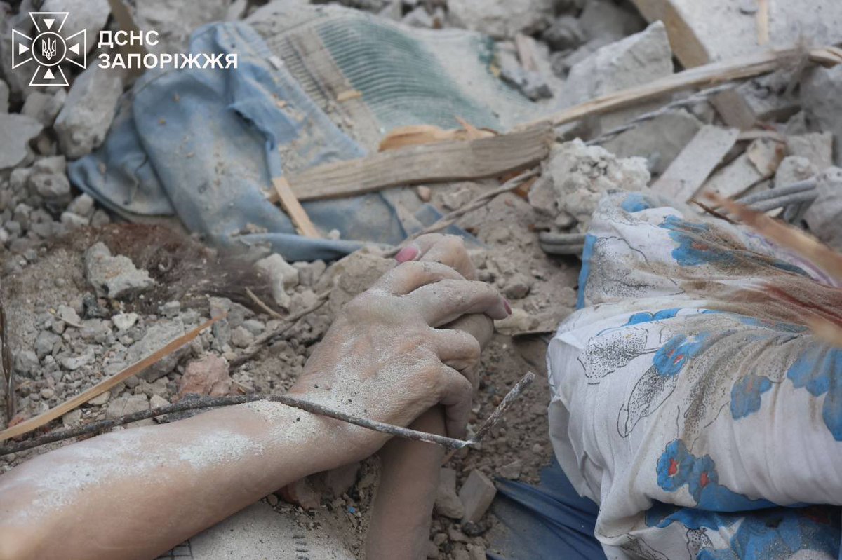 IrynaVoichuk's tweet photo. Rescue efforts at the site of the russian strike on an apartment building in Zaporizhzhia have been completed.

The attack killed 20 civilians, including four children, and injured 32 others.