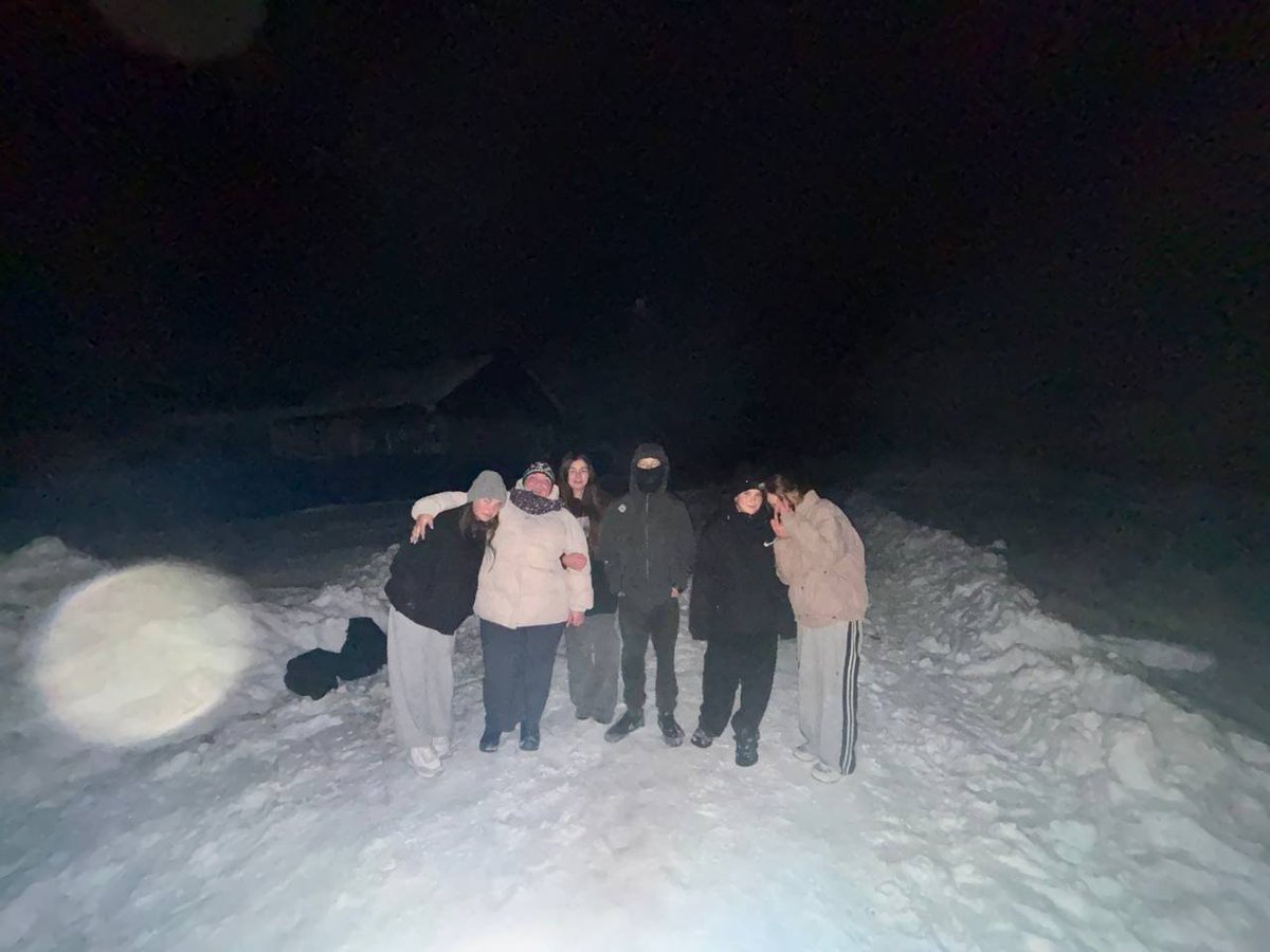 degbzz's tweet photo. хочу зиму. https://t.co/4jq6lwO9n5
