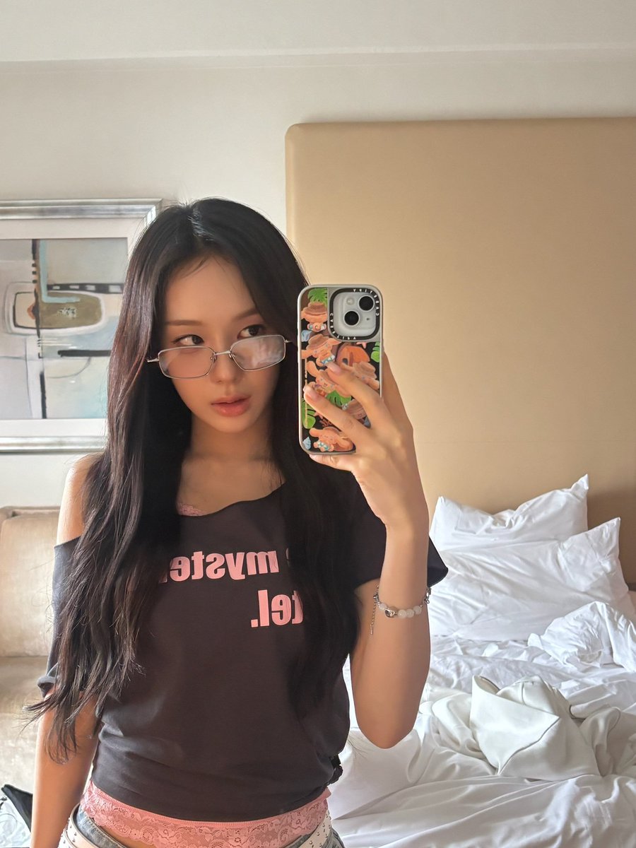 LovesickSarang's tweet photo. https://t.co/T6x2r8a78F