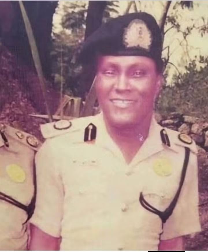 Mansaah_Musa's tweet photo. Nigerian Customs Service

A great place to work and make it in life https://t.co/p4MHnPnlYI