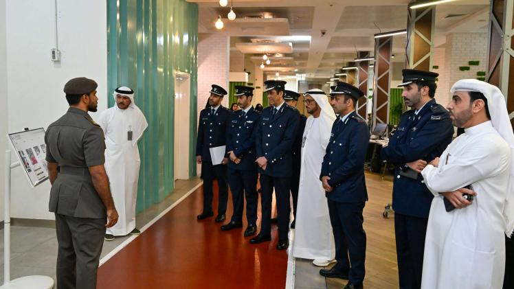 KhawlaMish's tweet photo. وفد من وزارة الداخلية يزور الإمارات لبحث سبل تعزيز التعاون في مجال الجوازات وتبادل الخبرات، بما يسهم في تطوير الخدمات وتسهيل الإجراءات بين البلدين.
#قطر #الإمارات #وزارة_الداخلية #التعاون_الأمني https://t.co/gXzJT56qfo