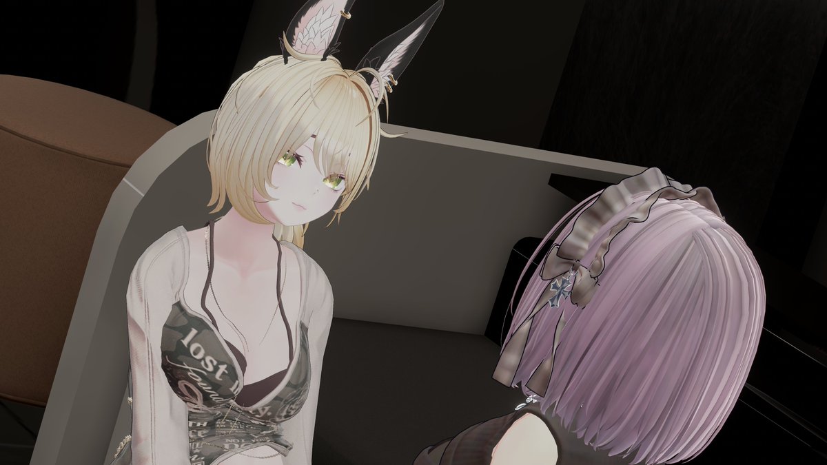 CBN_VRC's tweet photo. 昨日は当イベント「CaramelBitterNight」のプレオープンでした!
キャストのフレンド様方にご協力いただきとても助かりました!
改善点や修正案なども見つかり、手直ししていくとともに、本オープンに向けて邁進していきたいと思います!!
#VRC_CBN https://t.co/zYNy4kjFJN