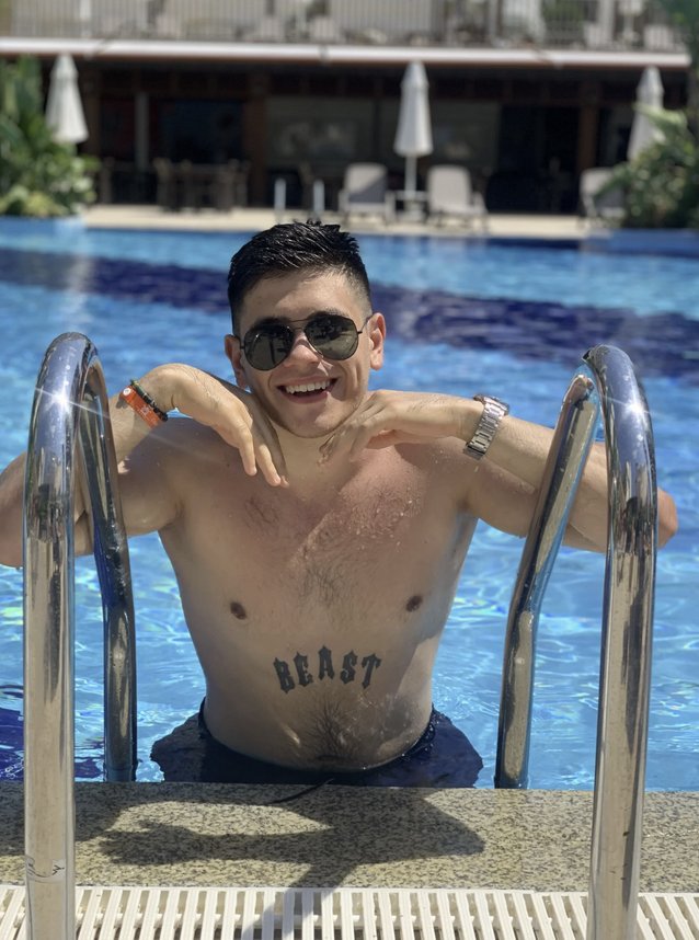 super_twinks's tweet photo. SuperTwinks Gay Amateur Strip Chat highlights:
Performer Arilas
https://t.co/1uuOFcvXpW
Member of https://t.co/VDeaiWcP14 #twinks network 5 sites ONE membership for less than 1$/day over 1000 exclusive models.
#muscled #cutemale #livegaysex https://t.co/gkkSArbVTY
