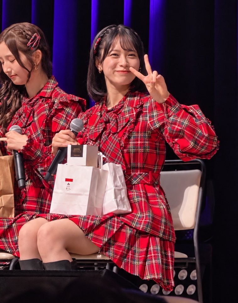karashi50AKB's tweet photo. こんなはじの方までレスくれてありがとう😭
かわいすぎる
#新井彩永
#どうしても福島が好きだ https://t.co/f5RpwaldIA