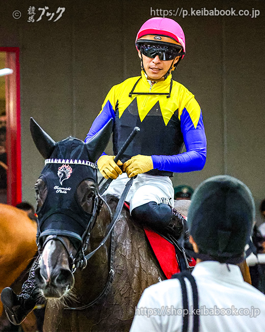 keibabookshop's tweet photo. 🏆第2回 #アイルランドT 優勝
🎉#川田将雅 騎手🎙
🐴#カムニャック
「追い切り段階でも凄くいい雰囲気になってきたと逐一教えてもらっていましたし、雰囲気はよかったです。ただ、レース前になるとテンションが高くなっていましたので、そのあたりは1回使ったことで抜けてくれるといいなと思います」 https://t.co/m4VHp9ClOI