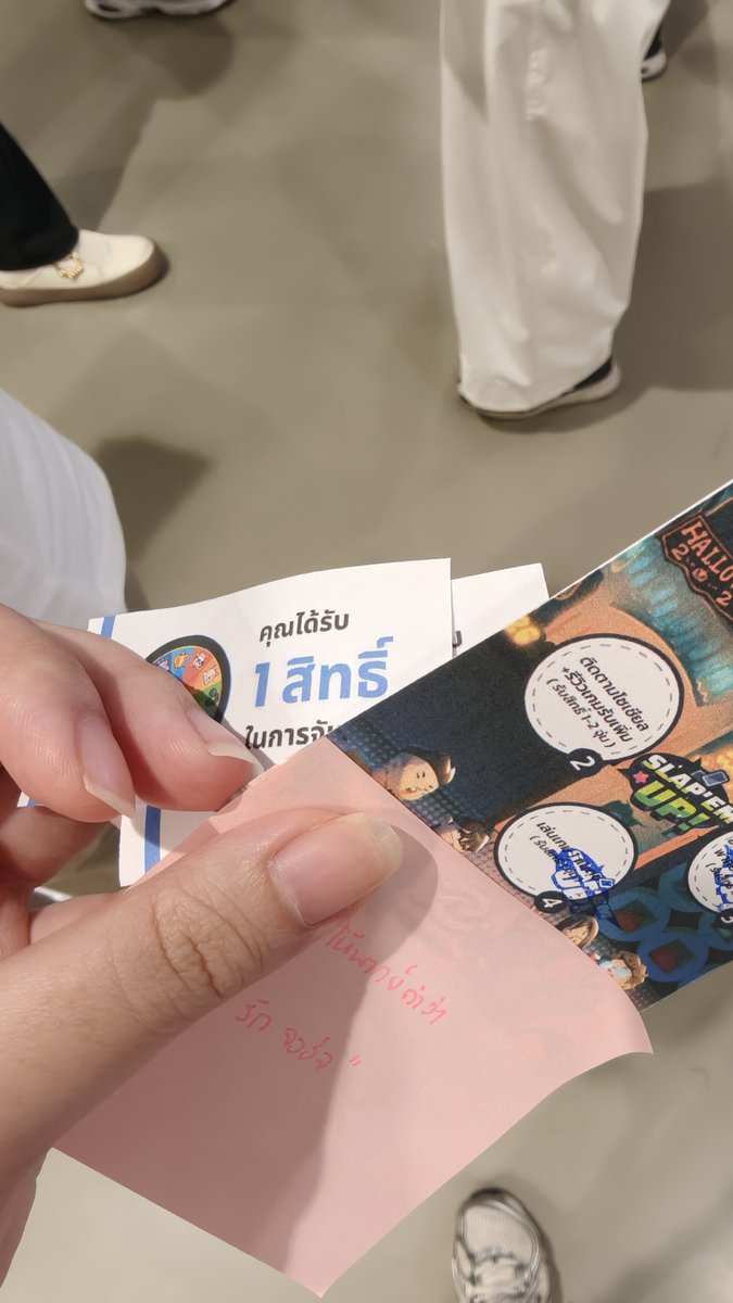 miippeuda's tweet photo. เล่นกลางงานกันไปเลอ #SlapEmUPxRubsarb https://t.co/8jobwPl6EA