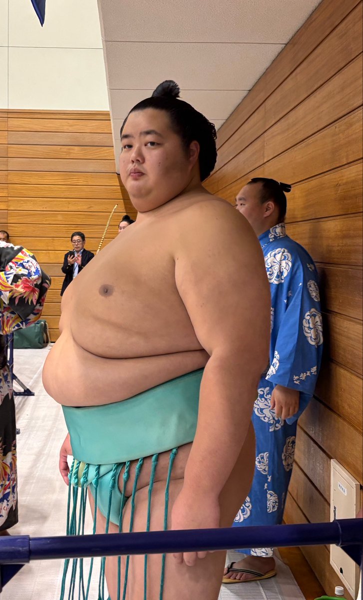 RbBtxD1SXm3UpHL's tweet photo. 琴櫻関
#sumo
#射水場所 https://t.co/4GHkceCKUl