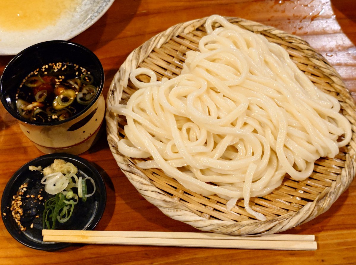 papanao2's tweet photo. 食べたうどん載せるの忘れてた💦💦😅 https://t.co/gTWZSL3I16