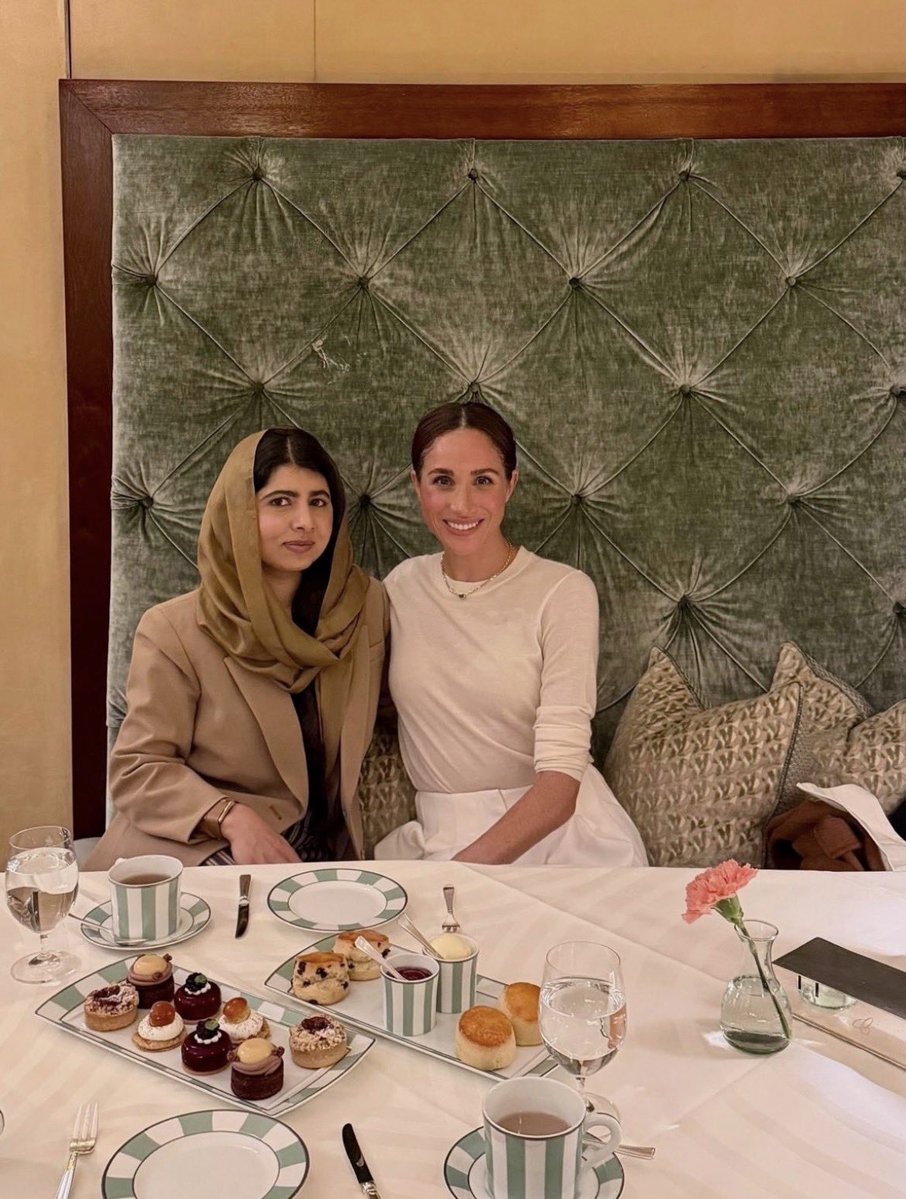 ZandiSussex's tweet photo. Meghan and Malala have announced a wonderful partnership to mark International Day of the Girl, which is today, 11 October! 🥳👏

In partnership with Archewell Philanthropies, 100% of net proceeds from As Ever jams and teas will go to the Malala Fund, supporting its vital work to ensure every girl has access to free, safe, quality education. ❤️

“When we support the girls of today, we empower the women of tomorrow. Access to education is the key to unlocking this.” - Meghan, Duchess of Sussex & Malala Yousafzai ✨

Happy International Day of the Girl!👧🏼👧🏽💕

#InternationalDayOfTheGirl