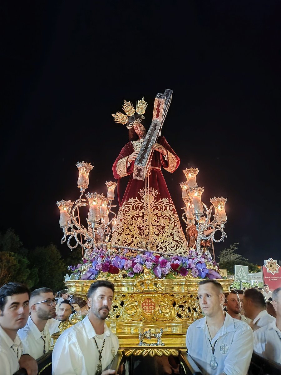 manolo_1992's tweet photo. Arcos en su máxima expresión. De babero! https://t.co/EbDsyrfmJO